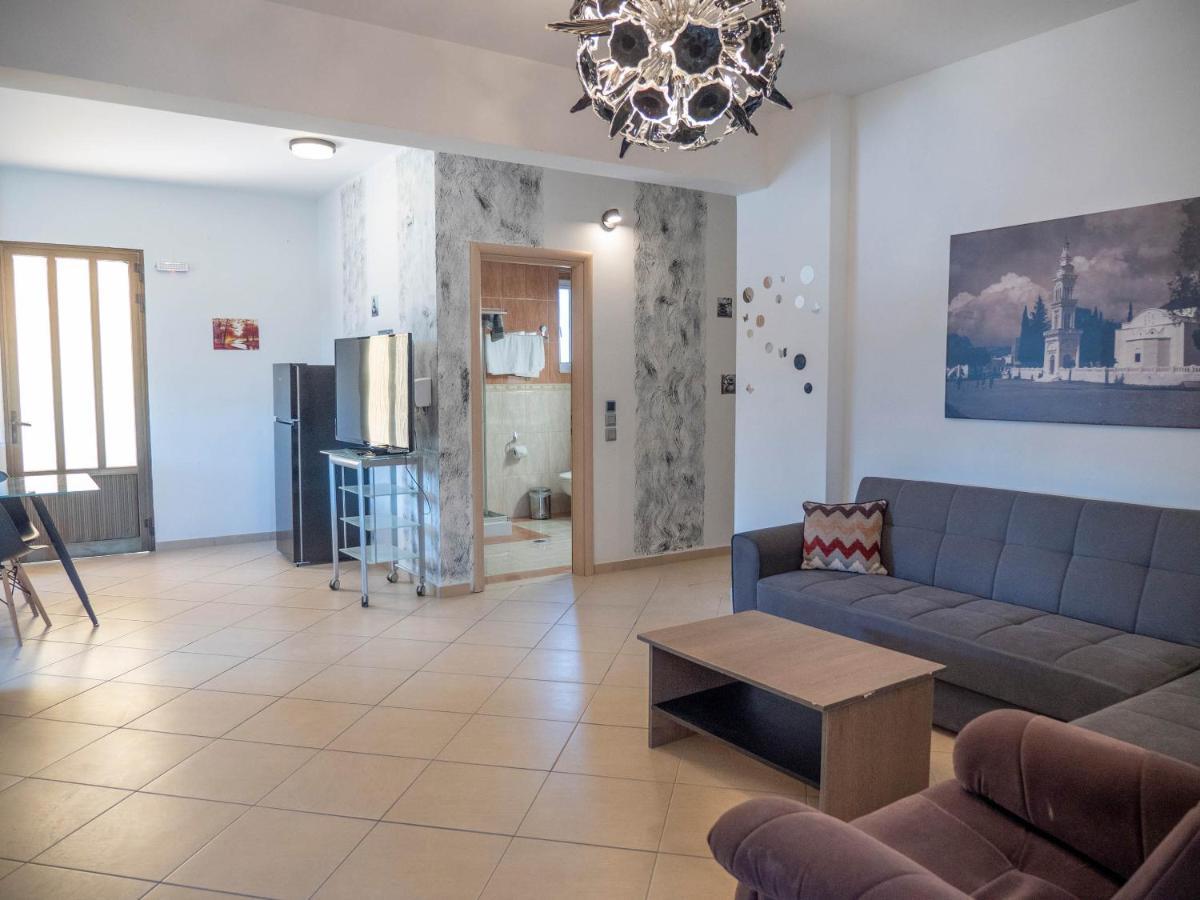 Village View Villa *
